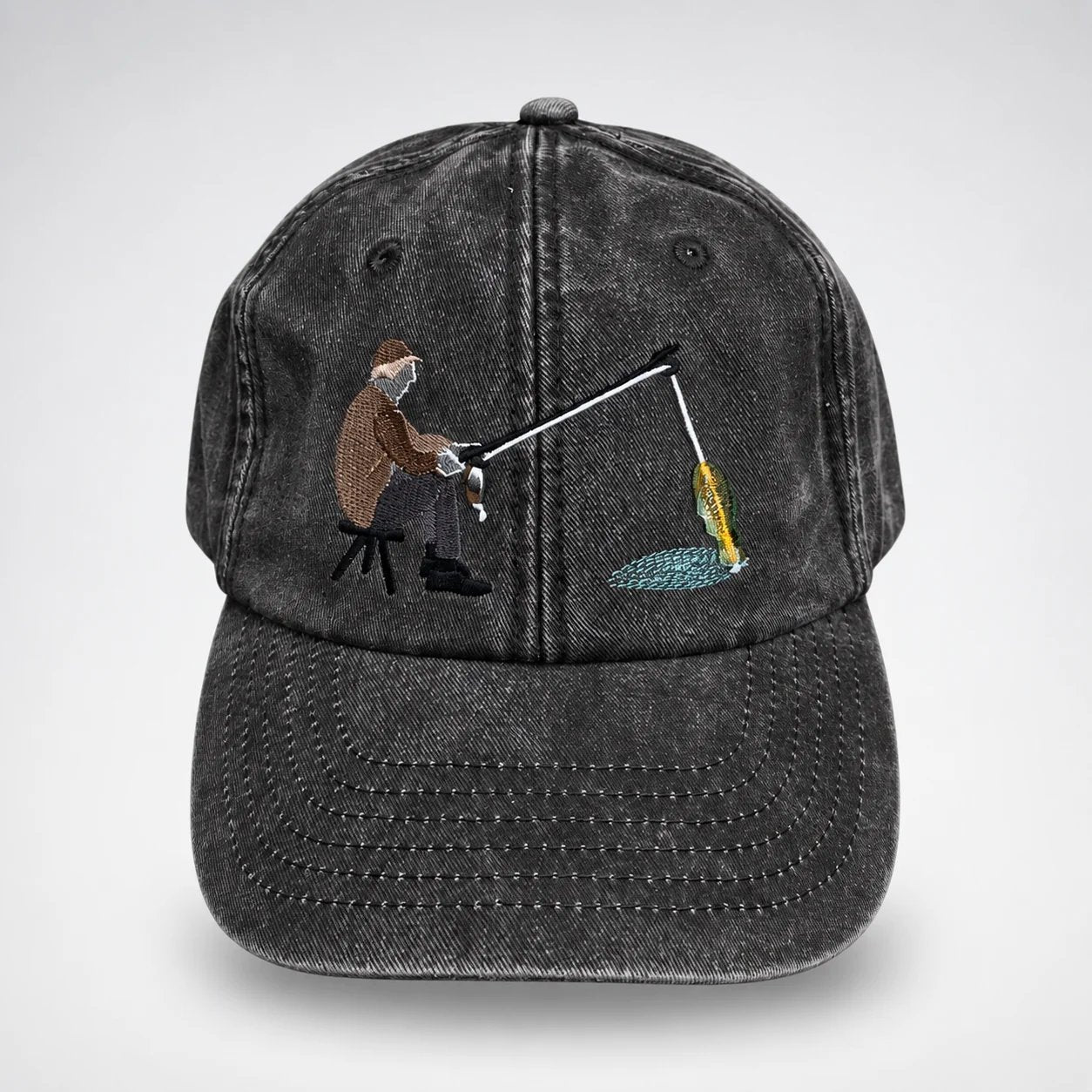 🎣 Catch of the Day Interactive Fishing Cap – Vintage Washed Moving Fish Hat